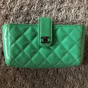 Chanel cellphone + mini wallet
